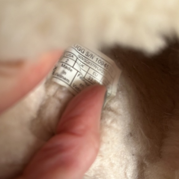 Kids Ugg slides - Picture 4 of 4